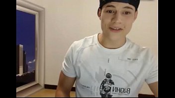porn fendons colombian handsome twink fucks his super big ass gayslutcamcom free