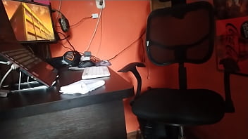 porn bigboyfuck i almost got caught while masturbating watching hentai free