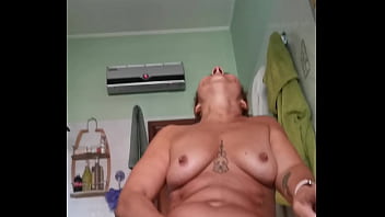 porn girl i masturbate my clit and then give a hot blowjob that fills my mouth with cum free
