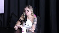 porn salope she was young when she had her first threesome experience with a woman and she is more submissive with men free