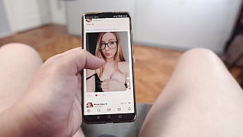 porn i became a fan of a girl on site and she showed up to thank for it by giving a blowjob and facial free